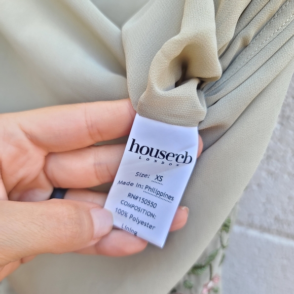 House of CB | Lailah Embroidered Floral Maxi Skirt Artichoke Size XS *Skirt Only - Picture 9 of 11